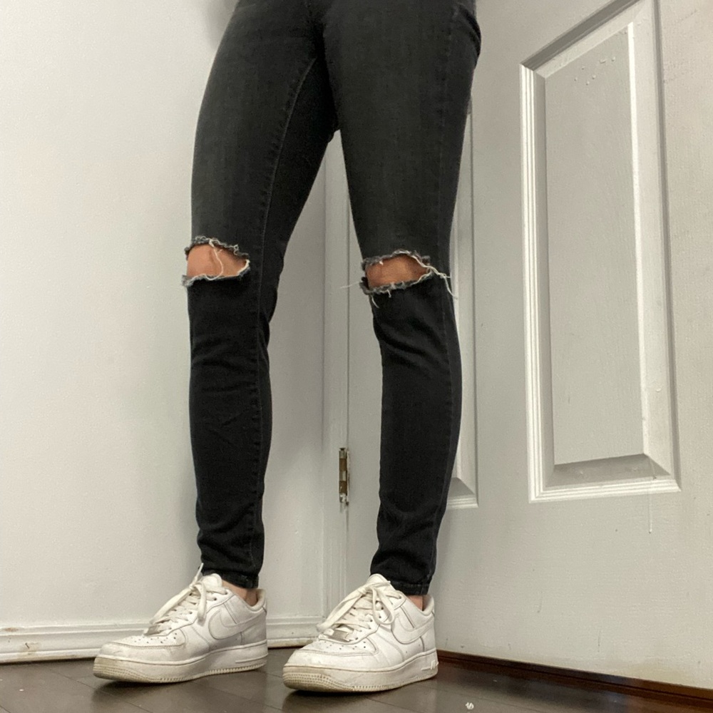 Garage black ripped jeans